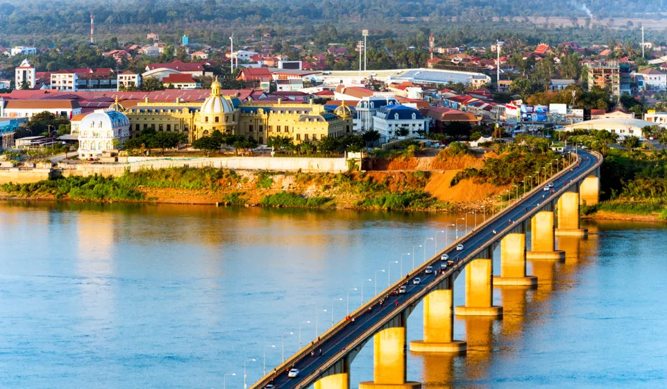 เมืองปากเซ แขวงจำปาสัก ลาว